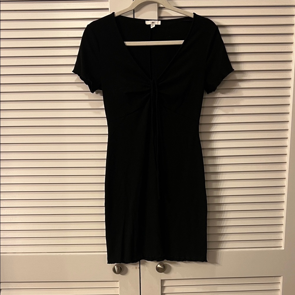 Casual Black Short Sleeve Ruche Bust Dress Lettuce Hem